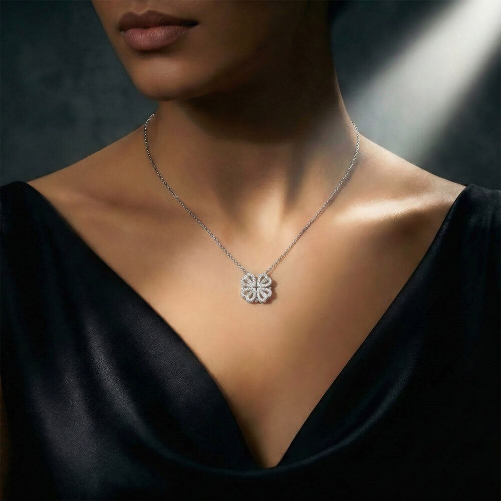Magnetic Hearts necklace (Any type of relationship - THANKSGIVING)