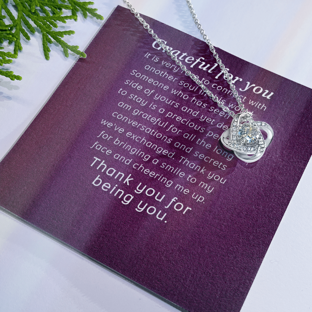 Love Knot necklace - SOULMATE