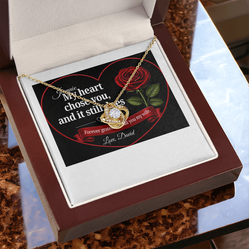 Love Knot necklace - WIFE