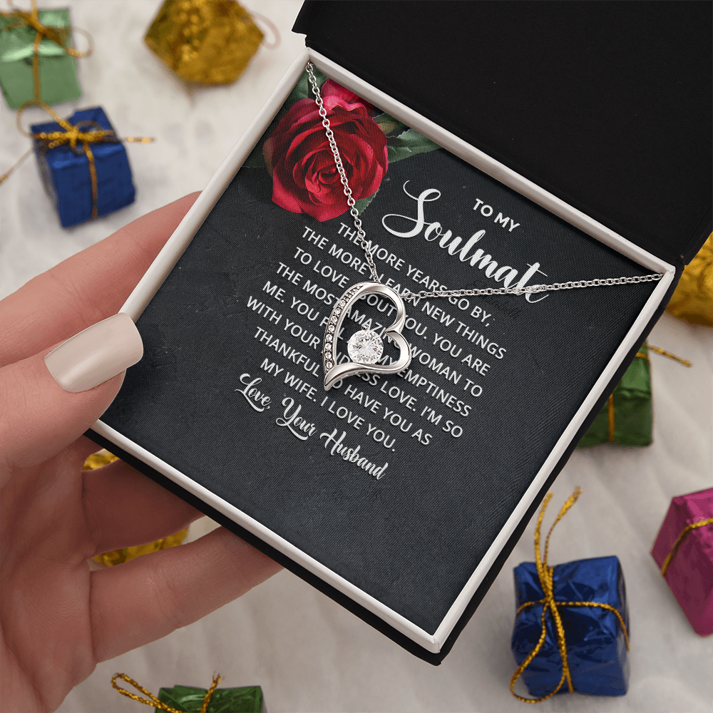 Forever Love Necklace - WIFE