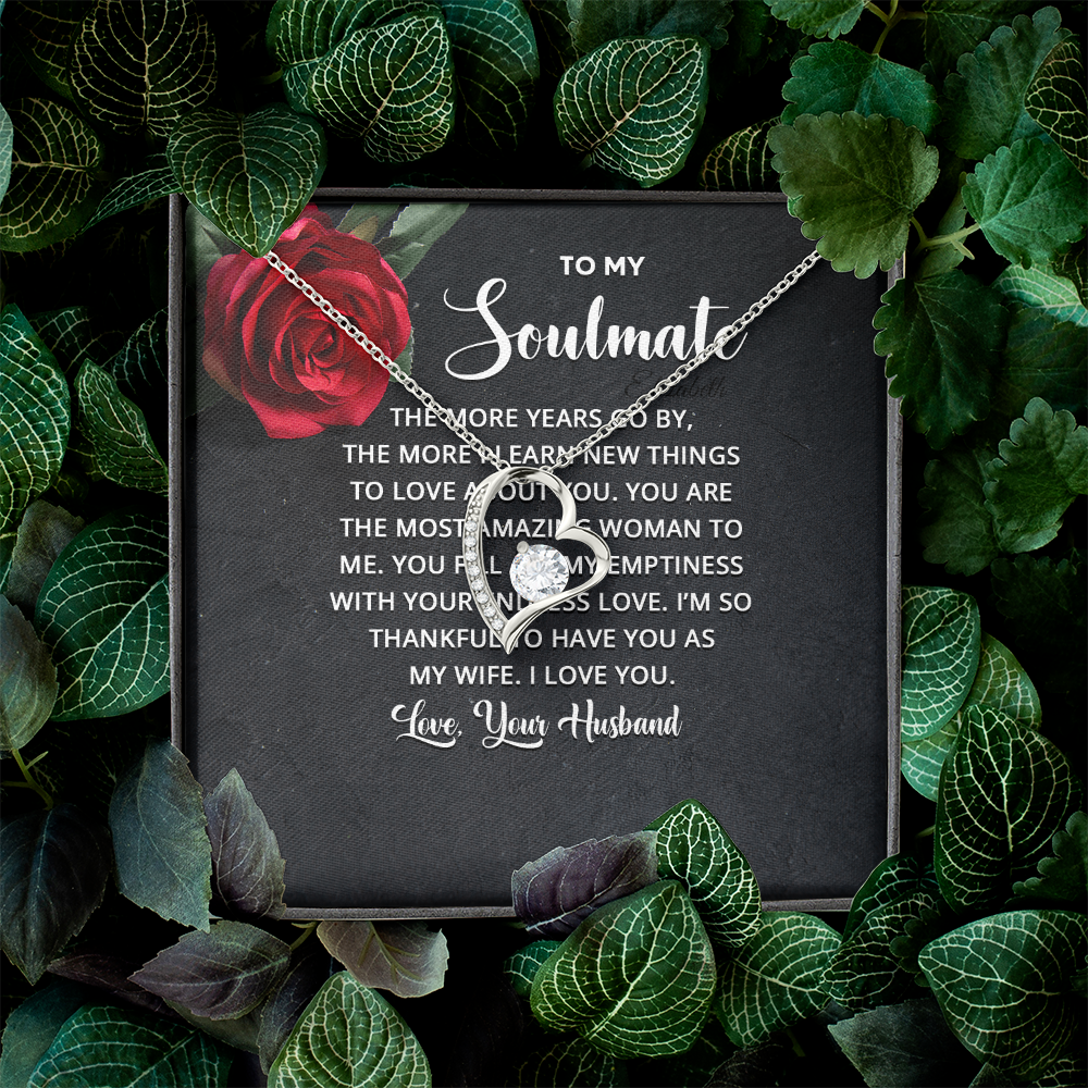 Forever Love Necklace - WIFE