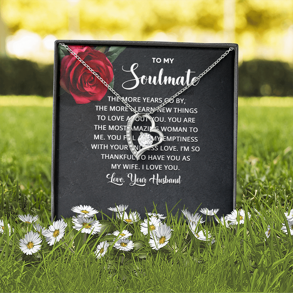 Forever Love Necklace - WIFE